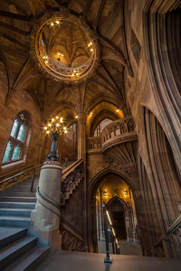 Rylands-Library-Lightwell-t