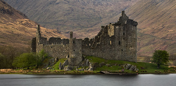 Kilchurn Castle. Fine Art Landscape Photography by Gary Waidson