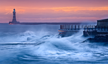 Roker light over Parson's Rock